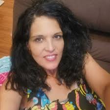 Berta Riquelme (@Bertalabrujita)