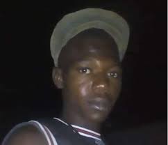 Parmi les nombreux mandats qui peuvent être délivrés par les tribunaux et les juges, le mandat de dépôt permet de placer ou de maintenir en prison une personne condamnée ou mise en examen. Mort Suspecte De Fallou Ka Les 3 Policiers Et L Asp Places Sous Mandat De Depot Senego Com