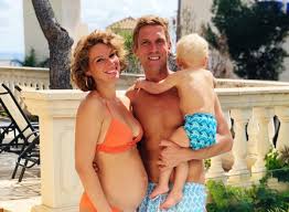 Her birthday, what she did before fame, her family life, fun trivia facts, popularity family life. Peer Kusmagk Und Janni Honscheid Babyname Schockt Fans Starzip