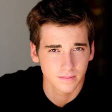 Logan Hudson (@ImLoganHudson)