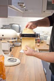 Zuwachs In Der Kuche Selbstgemachte Ravioli Mit Der Neuen Kitchenaid Werbung Cozy And Cuddly Ravioli Kitchen Aid Rezepte Kuchenhilfe