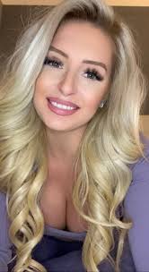 Can I watch Love is Blind reunions in English