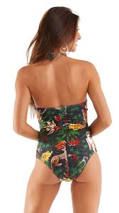 Les maillots antigel rayonnent d'originalité.le nombre de modèles proposés offre une grande liberté de choix et une part belle aux formes généreuses. Maillot 1 Piece Emboitant Imprime Tropical Maio Selva Animal Mar Rio