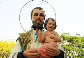 Es que desde que a este santo se le atribuyen muchos milagros de personas que buscan, por poner un ejemplo, el la oración a san cayetano para la salud digamos que no es muy común. Oracion A San Cayetano Pidiendo Un Buen Trabajo O Negocio