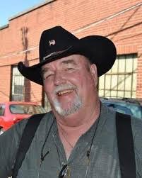 Lee Westfall's Instagram, Twitter & Facebook