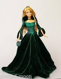 2004 Holiday Celebration Christmas Barbie Doll Used Ebay Barbie Gowns Christmas Barbie Christmas Barbie Dolls