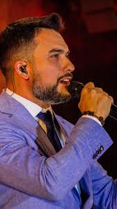 HOY 19/03/23 … “Día de San José” Celebro LA VIDA y una vuelta más al Sol ☀️  … 4.2 … le doy Gracias a Dios a la Virgencita de Itati por seguir  iluminando mi camino en el canto y la música.- , Les dejo ...