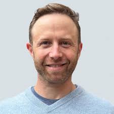 Das Team hinter PlaynVoice