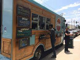 In some crowded places with parking. 5 Reasons Why You Should Open A Food Truck Instead Of A Regular Restaurant The Restaurant Times