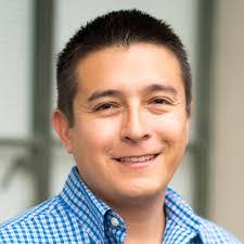 Marco Navarro's Instagram, Twitter & Facebook