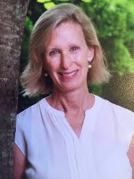 Nancy Hiles's Instagram, Twitter & Facebook