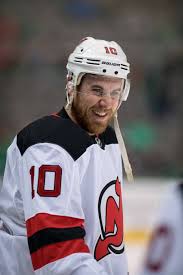 Jimmy hayes, who won an ncaa hockey championship at boston college and played two of his seven nhl seasons with the bruins, died unexpectedly former bruins star jimmy hayes dies aged 31: Kixl27dmjivjnm