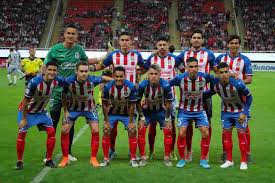 En partido jugado en el estadio akron, chivas sumó ante el toluca su segundo empate consecutivo por el torneo guard1anes clausura 2021 de la liga mx. La Alineacion De Las Super Chivas Para Recibir Al Toluca Futbol Rf