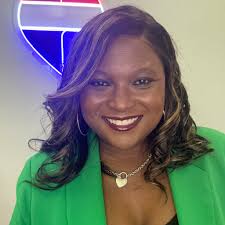 I need a Tesla motors cake! I can't remember who made my guys last year but  6th birthday and still wants the same 😂