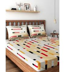 Black And White Bed Sheets Online India Exhibit Your Love For Art By Decorating Your Beds With These Abstract Patterned Bed Sheets Elegant And Attractive Bed Sheets Best Mattress Bed Sheets Online