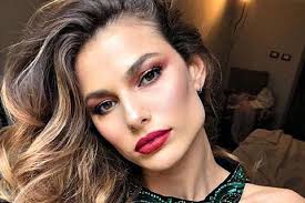 Nationality brazilian hair color brown eye color hazel date of birth february 27 1989 place of birth brazil height 59.5 ; Brasileira Dayane Mello Fica Em 4 Lugar No Big Brother Italiano 01 03 2021 Televisao F5