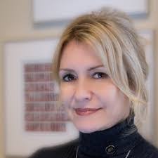 Cheryl Holmes's Instagram, Twitter & Facebook