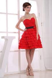 When In Doubt Wear Black Belt With Your Red Dress For A Gorgeous Look What Red Bridesmaid Dresses Short Red Homecoming Dresses Bridesmaid Dresses Strapless