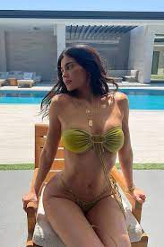Kylie Jenner Serves Poolside Sexiness in Sizzling Strapless Bikini