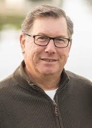 Dale Shields's Instagram, Twitter & Facebook