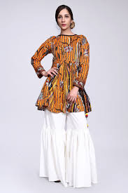 Latest Winter Shirts Designs Styles 2020 2021 Collection Winter Shirt Design Winter Fashion Outfits Pakistani Dresses Casual Whether the dress is a simple salwar kameez, a wedding gown or lehengas;