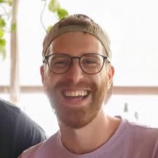 Amelia Cain (@AmeliaRCain)