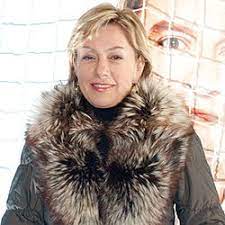 Родилась 30 мая 1961 года. Sharapova Arina Ayanovna Vikipediya