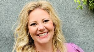 Tracy Ring's Instagram, Twitter & Facebook