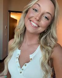 Madelyn Elise (@_madelyn_elise) • Instagram photos and videos