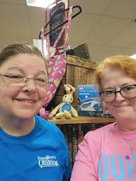 A quilt ladder made by hubby. 😊