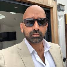 Dr Justin Chee (@DrJustinChee)