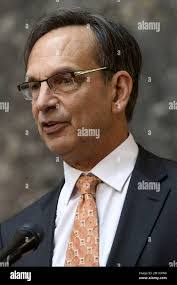 Bruce Marsh's Instagram, Twitter & Facebook