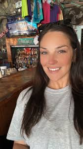 Perfil de Purple Parrot Beach Bar & Grill