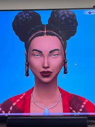 This is my momma to my grimborn. Pregnant with baby #2. I'm in love with  her<3 She is in the 4th generation of my gameplay. I'm glad their first  baby did not