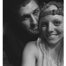 Danielle Lynn Ulicne and Nathan Scott Myers' Wedding Website