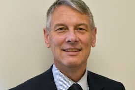 Dr Bruce Warner retires as deputy CPhO