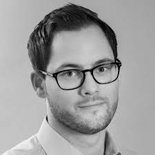 Ola Lang's Instagram, Twitter & Facebook