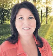 Cecily Mcgee's Instagram, Twitter & Facebook