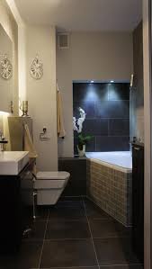 33 Ideen Fur Kleine Badezimmer Tipps Zur Farbgestaltung Kleine Badezimmer Badezimmer Design Und Kleines Bad Einrichten