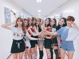 Twice Has Quickly Become One Of The Most Popular Girl Groups In Korea Earning Millions Of Dollars A Year But It Took Some Serious Invest Twice Kpop Girls Kpop