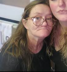 Request for photo editing to add mother to family pictures