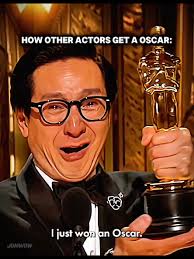 Oscar loves his little personal bird bath 🛁 💕 #Oscar #crow #bird #s...