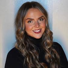 Hello to all my beautiful brow and lash babes!!! This is a new brow page  and I have never really introduced myself. So let me do that 🤝🏼 My name  is Brooklynn