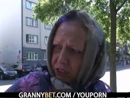 Moaning granny rides his young cock. Mature Masseuse Sucks And Rides Young Meat Redrube Mobi