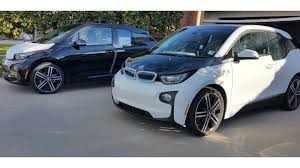 The 2017 bmw i3 gets a new 94 ah, 33 kwh battery, which extends range to 114 miles of city/highway use, per bmw. Informative Comparison Test On Updated 2017 Bmw I3 94ah 33 Kwh Performance Charging