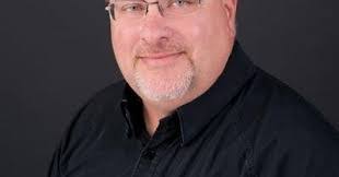 Dale Ickes's Instagram, Twitter & Facebook