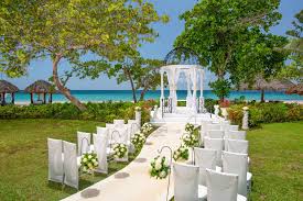 Réservez un forfait vacances au sandals negril beach resort and spa, negril, jamaïque. Getting Married In Jamaica Insights From Wedding Planners Sandals