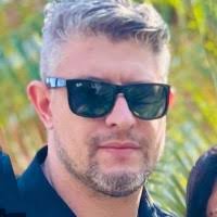 100+ "Alexandre Rossi" profiles