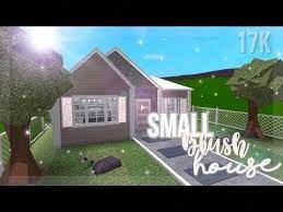 Pin By Carries Cir On Roblox Bloxburg Houses Roblox Bloxburg House Ideas Cheap Bloxburg House Ideas