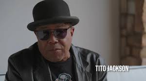 The Jacksons signing to Epic